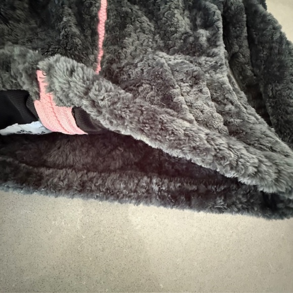 NWT Columbia Girls' CXS Fire Side Sherpa Full Zip Gray & Pink New 100% Polyester - Picture 3 of 9